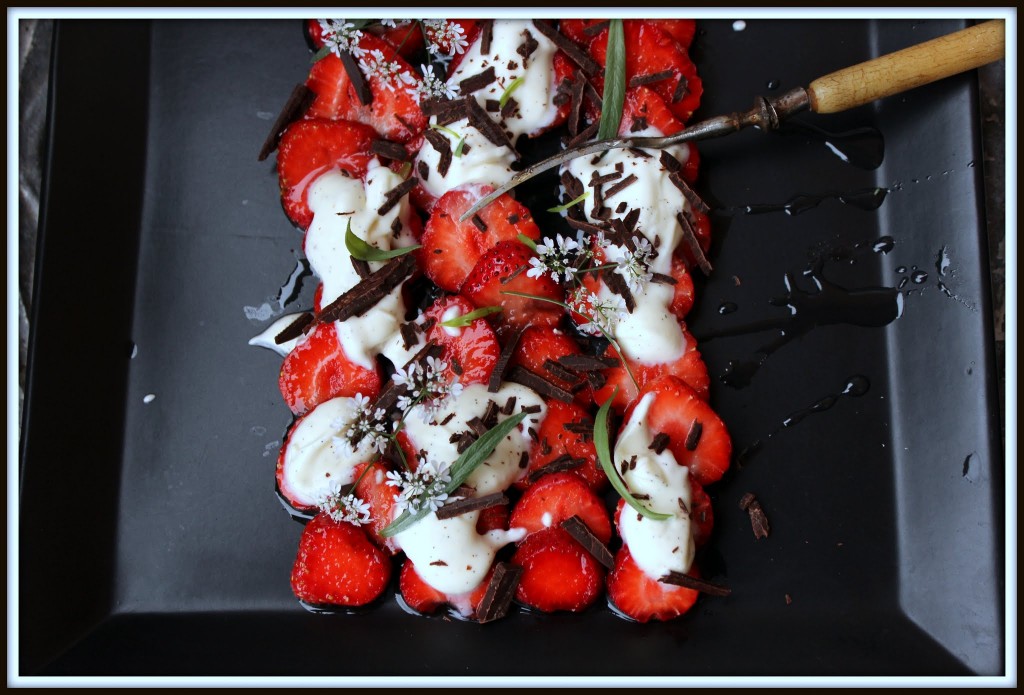 Det er ikke nogen tung eller meget mættende dessert.