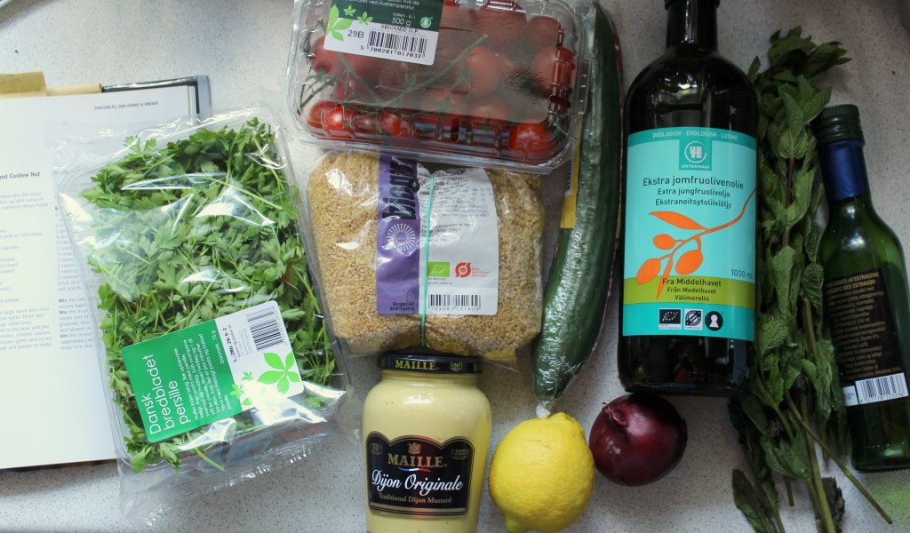 Ingredienser til marokkansk taboulleh.